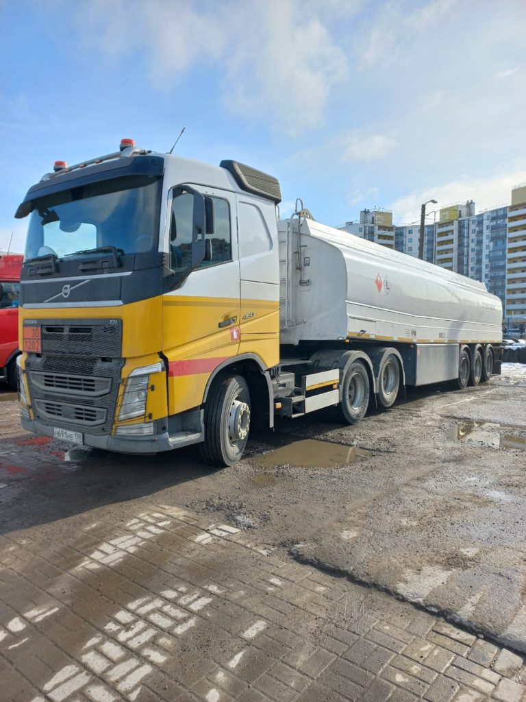 Volvo – перевозка топлива и светлых нефтепродуктов от ТКБалтика